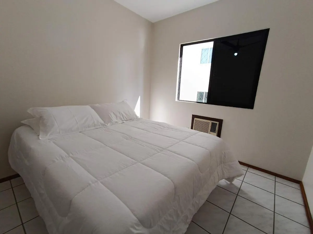 Apto Quadra Mar Central 1Sui Mais 2Qua A 50M Da Praia - Somente Familiares Balneário Camboriú 0*,  Brazilië