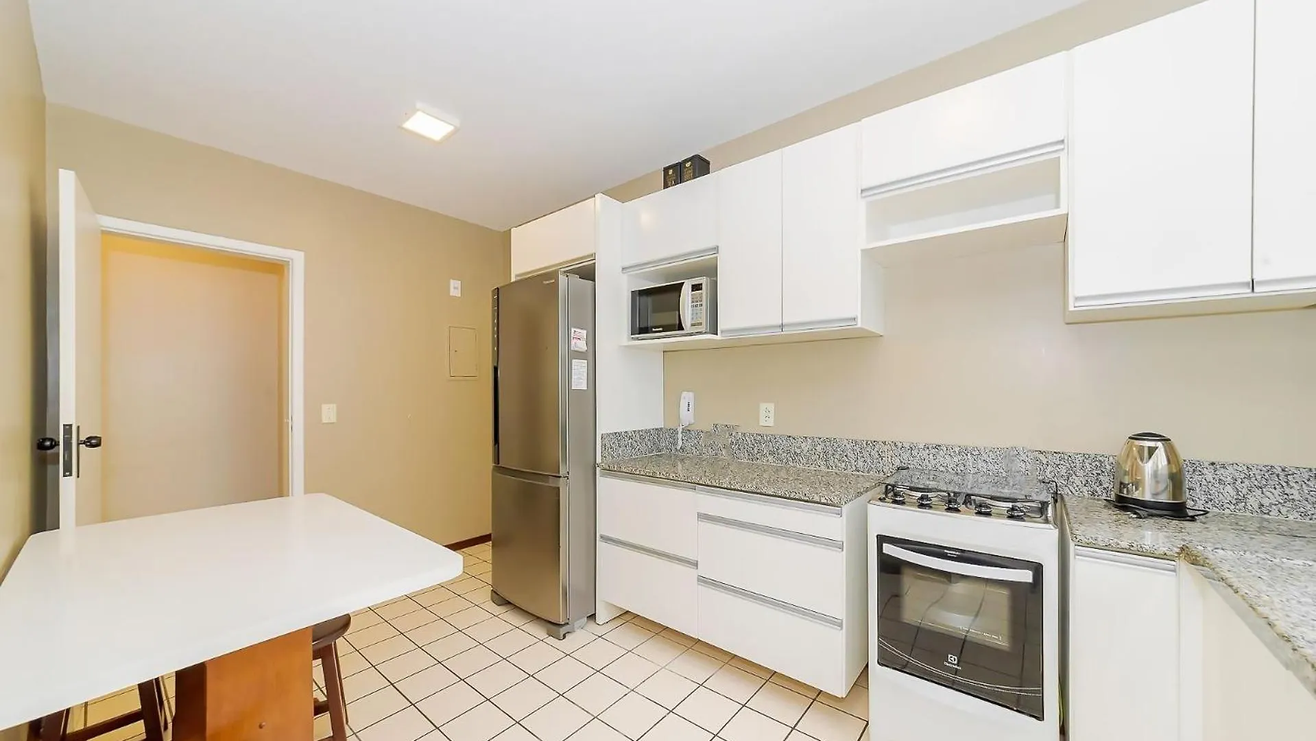 Appartement Apto Quadra Mar Central 1Sui Mais 2Qua A 50M Da Praia - Somente Familiares Balneário Camboriú